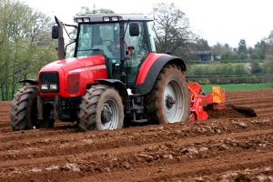 Znaczenie snu traktor